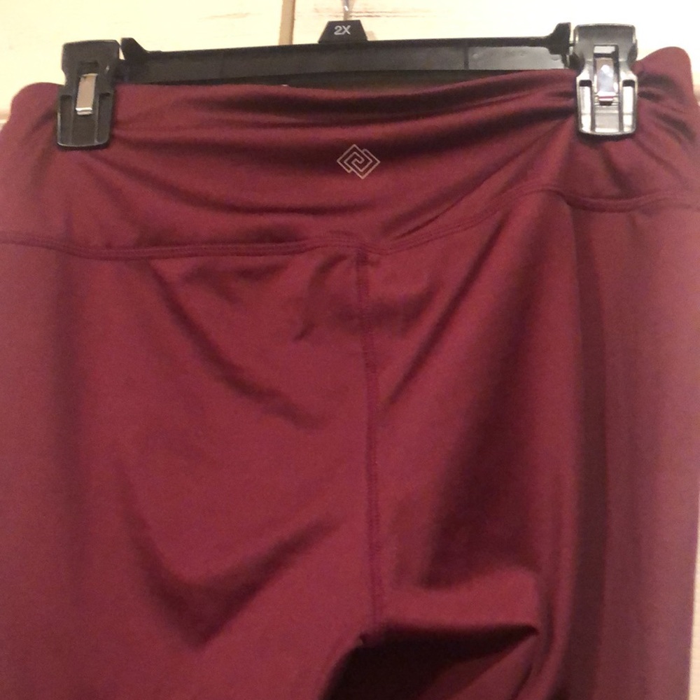 Zelos - Medium Burgundy Leggings - Picture 3 of 6